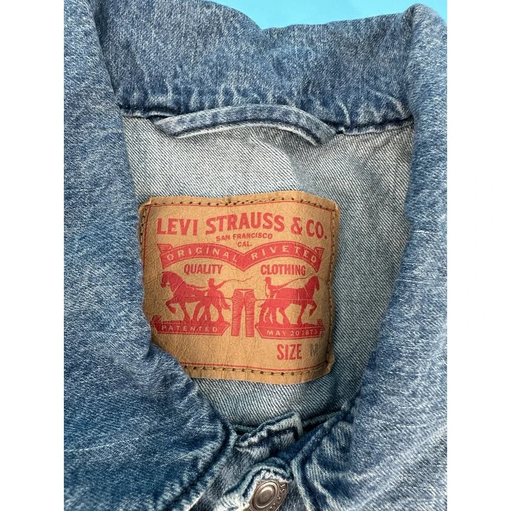 RARE Levi Strauss BIG E Premium Denim Jacket Men's Size M Trucker Snap Med Wash‎